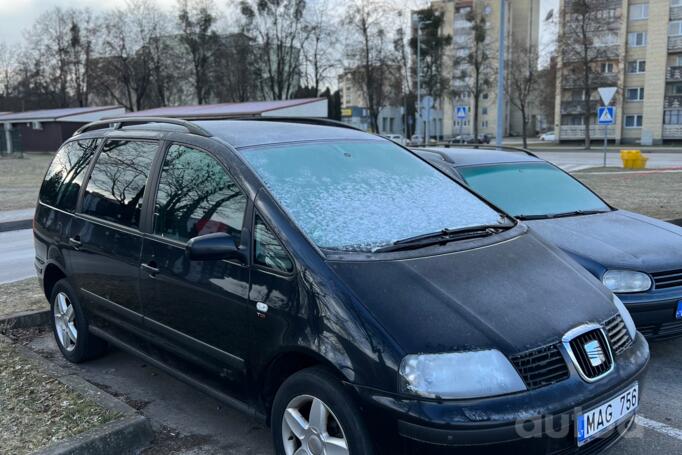 SEAT Alhambra 1 generation [restyling] Minivan