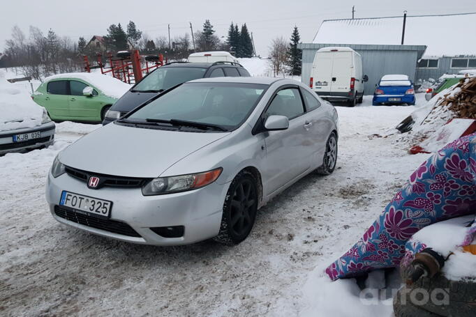 Honda Civic 8 generation Coupe 2-doors