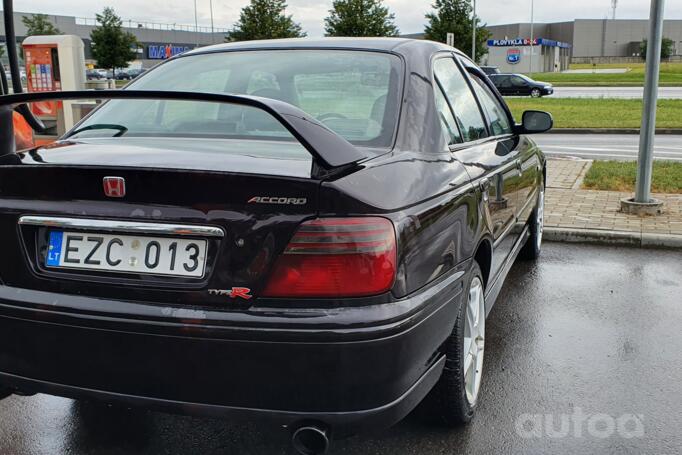 Honda Accord 6 generation Sedan