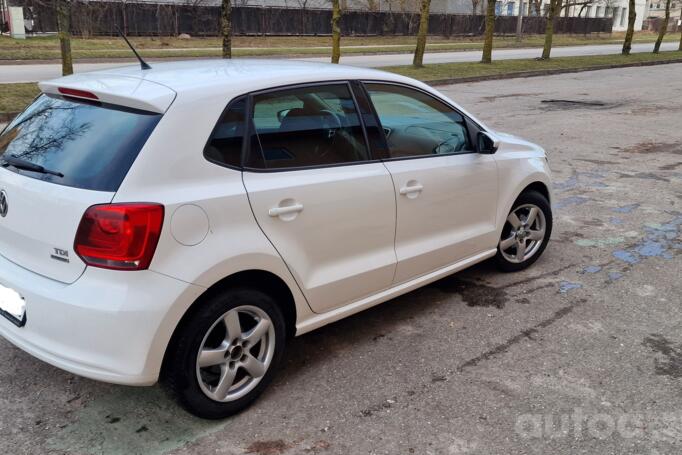 Volkswagen Polo 5 generation Hatchback 5-doors