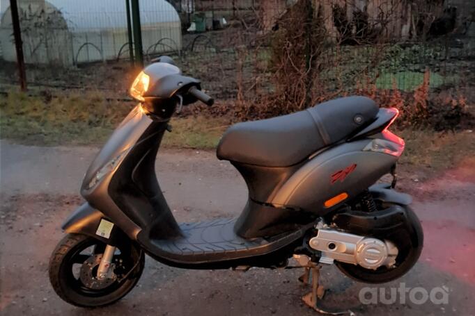 Piaggio Zip 50