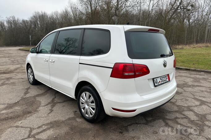 Volkswagen Sharan 2 generation Minivan 5-doors