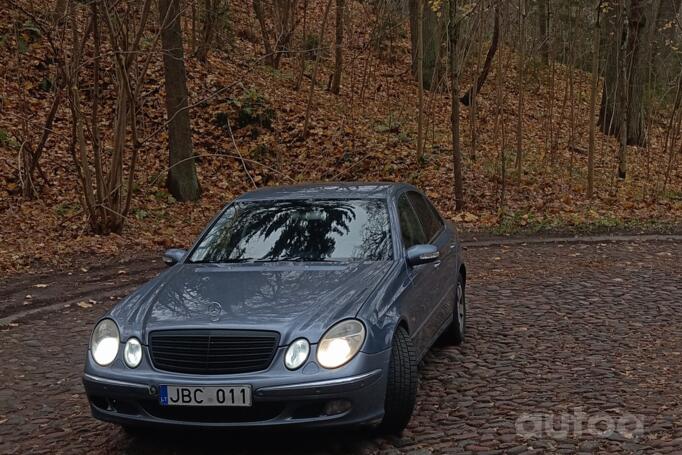 Mercedes-Benz E-Class W211 Sedan