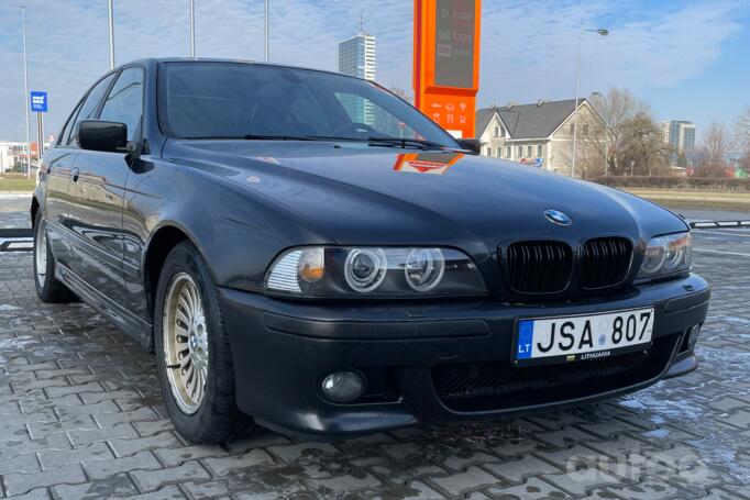 BMW 5 Series E39 Sedan 4-doors