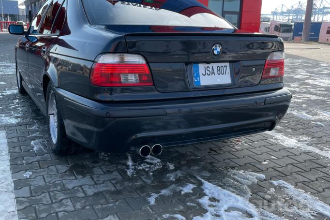 BMW 5 Series E39 Sedan 4-doors