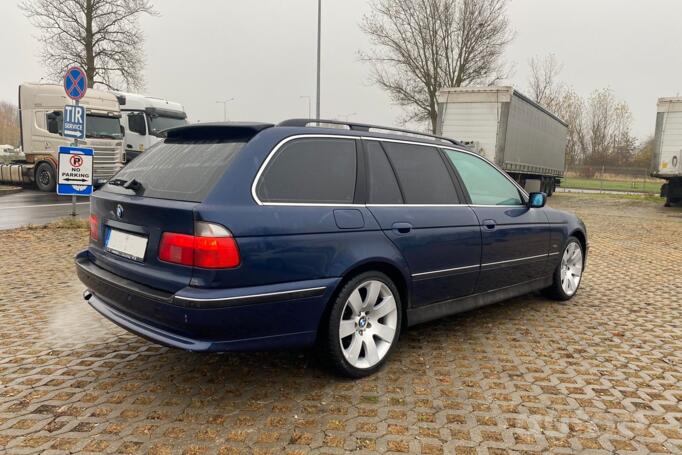 BMW 5 Series E39 Touring wagon