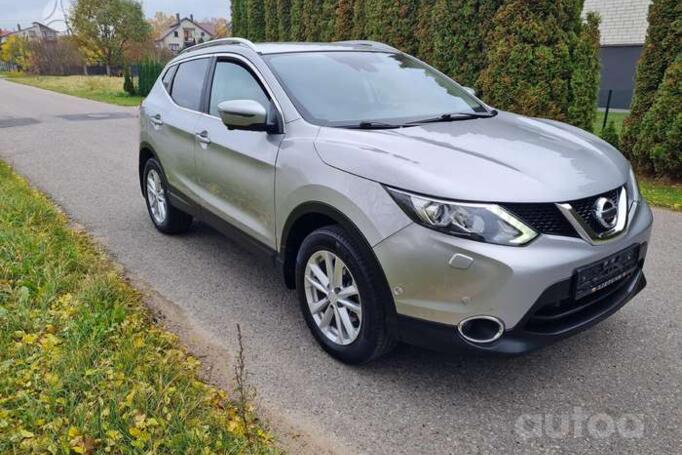 Nissan Qashqai 2 generation Crossover