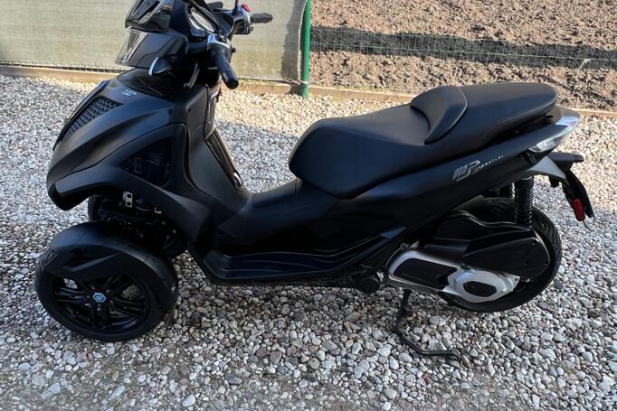 Piaggio MP3