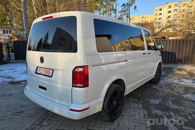 Volkswagen Transporter T6 Kombi minivan 4-doors