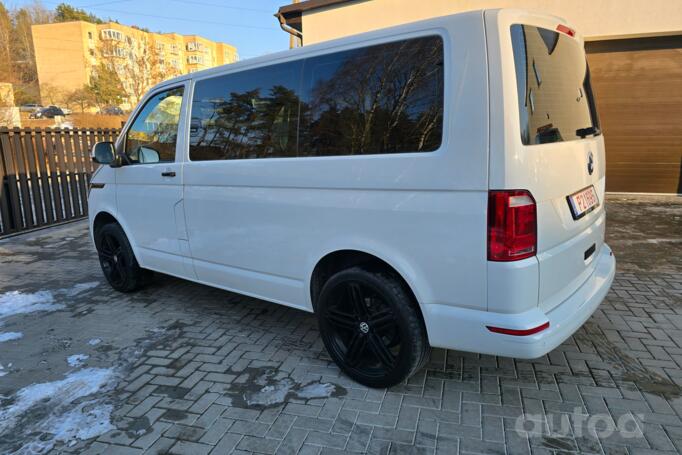 Volkswagen Transporter T6 Kombi minivan 4-doors