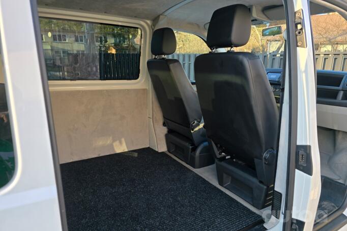 Volkswagen Transporter T6 Kombi minivan 4-doors