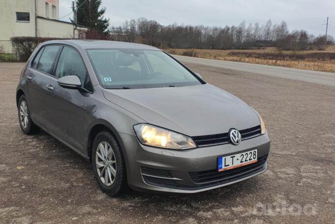 Volkswagen Golf 7 generation Hatchback 5-doors