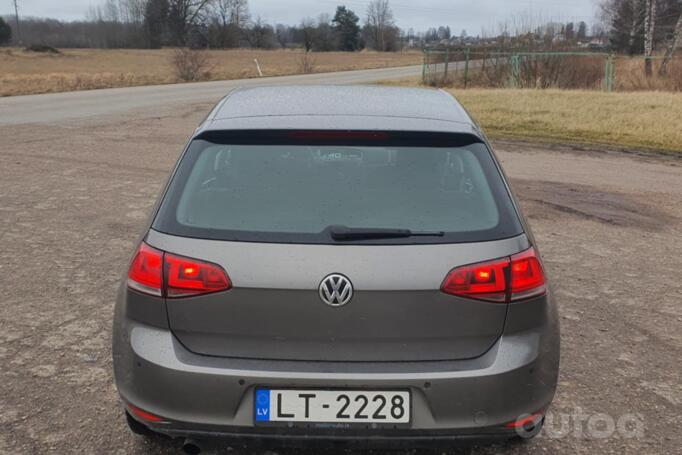 Volkswagen Golf 7 generation Hatchback 5-doors