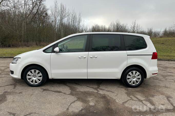 Volkswagen Sharan 2 generation Minivan 5-doors