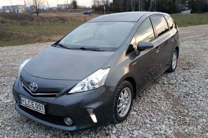 Toyota Prius Plus