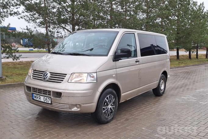 Volkswagen Transporter T5 Minivan 4-doors