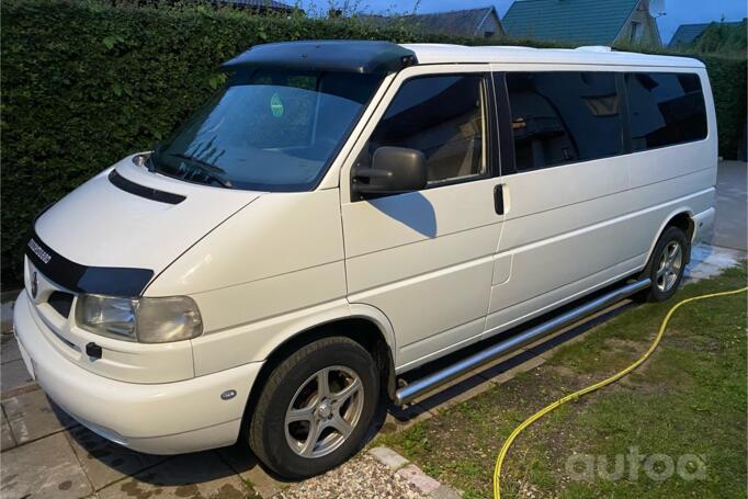 Volkswagen Caravelle T4 Minivan