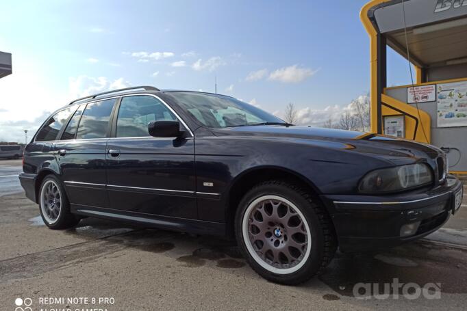 BMW 5 Series E39 Touring wagon