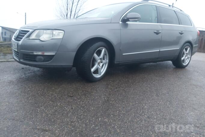 Volkswagen Passat B6 wagon 5-doors