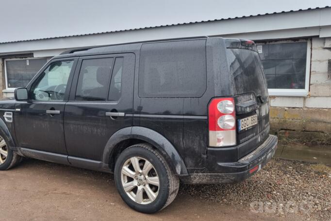 Land Rover Discovery 4 generation SUV