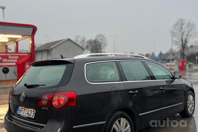 Volkswagen Passat B6 wagon 5-doors