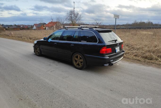 BMW 5 Series E39 Touring wagon