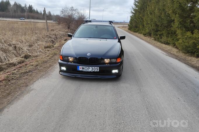 BMW 5 Series E39 Touring wagon