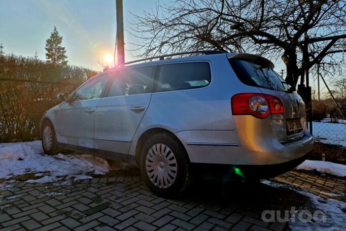 Volkswagen Passat B6 wagon 5-doors