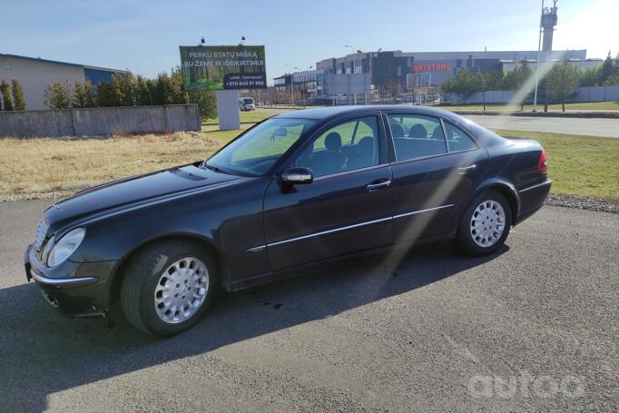 Mercedes-Benz E-Class W211/S211 Sedan 4-doors