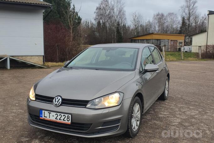 Volkswagen Golf 7 generation Hatchback 5-doors