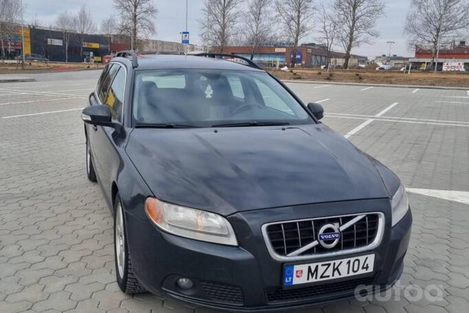 Volvo V70 3 generation wagon