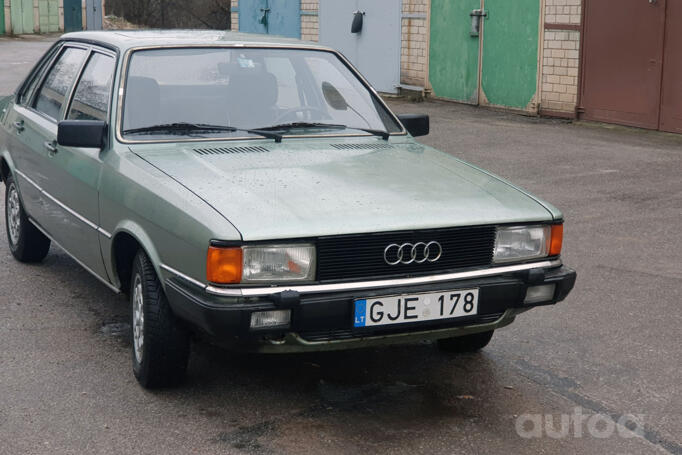 Audi 80 B2 Sedan