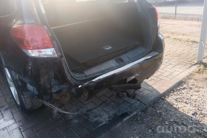 Subaru Outback 4 generation wagon