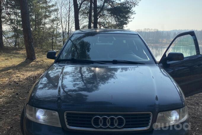 Audi A4 B5 [restyling] Sedan