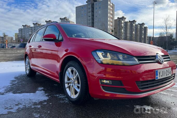 Volkswagen Golf 7 generation Variant wagon 5-doors