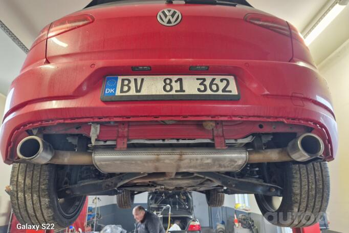 Volkswagen Golf 7 generation Hatchback 3-doors