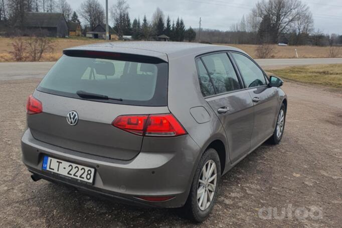 Volkswagen Golf 7 generation Hatchback 5-doors