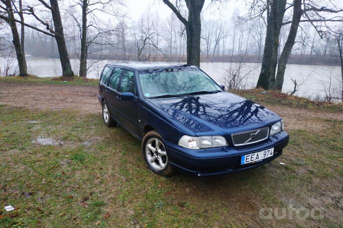 Volvo V70 1 generation R wagon 5-doors