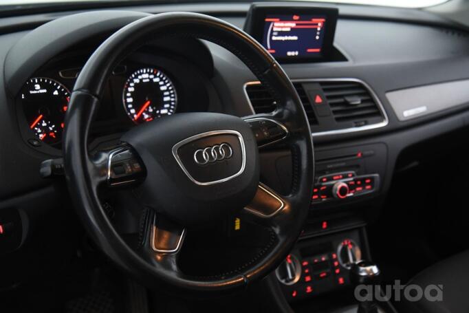 Audi Q3 8U Crossover