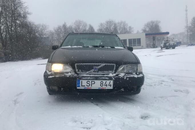 Volvo V70 1 generation wagon