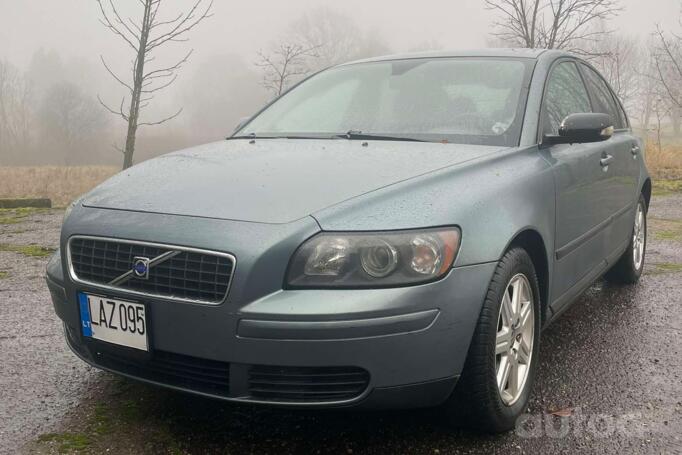 Volvo S40 2 generation Sedan