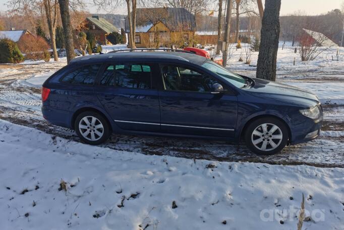 Skoda Superb 2 generation Combi wagon