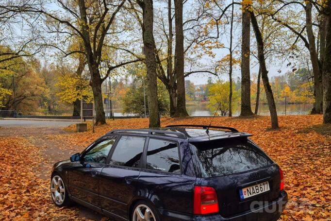 Audi A4 B5 Avant wagon 5-doors