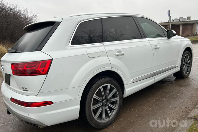 Audi Q7 4M Crossover