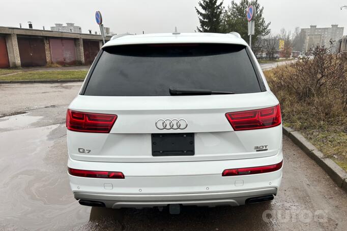 Audi Q7 4M Crossover