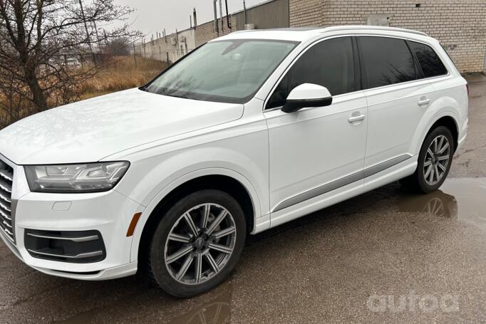 Audi Q7 4M Crossover