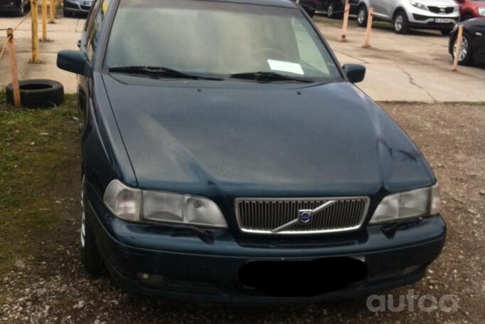 Volvo V70 1 generation wagon