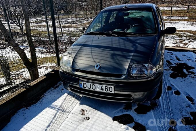 Renault Clio 2 generation Hatchback 3-doors
