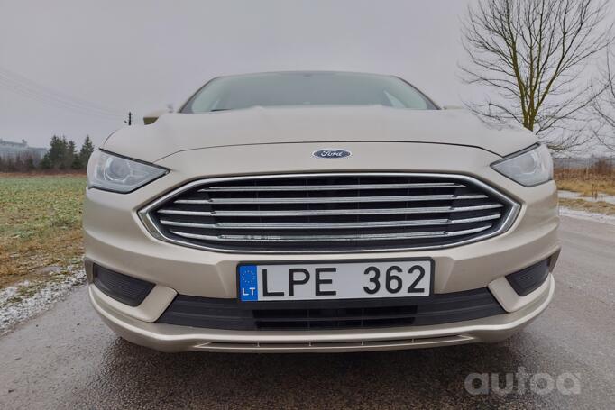 Ford Fusion (North America) 2 generation [restyling] Sedan