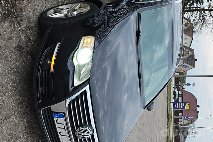 Volkswagen Passat Variant 1 generation wagon (5 doors)